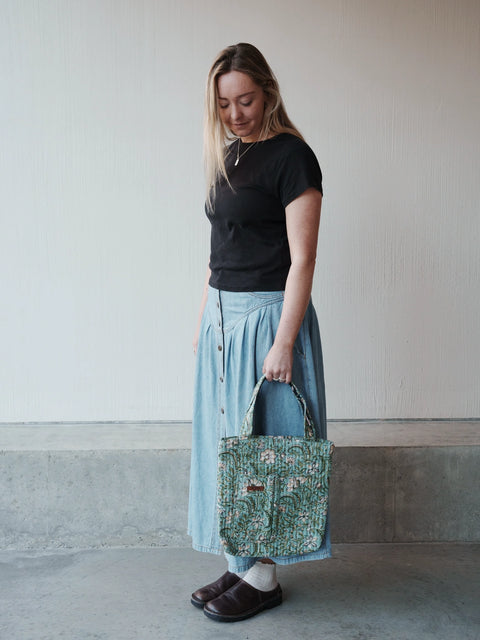 POCKET TOTE