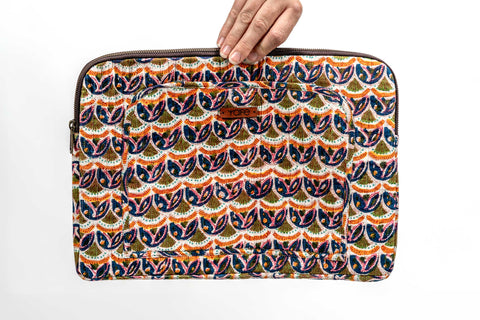 LAPTOP CASE - BLUE FLORAL